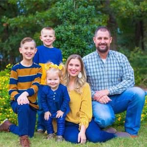 Meet your Posher, Melissa